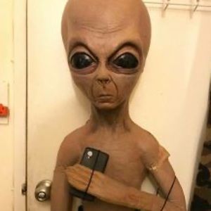 Meet your Posher, €£»¿≠₩₽ - the Alien